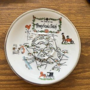 Vintage Pennsylvania Dutch Souvenir Plate